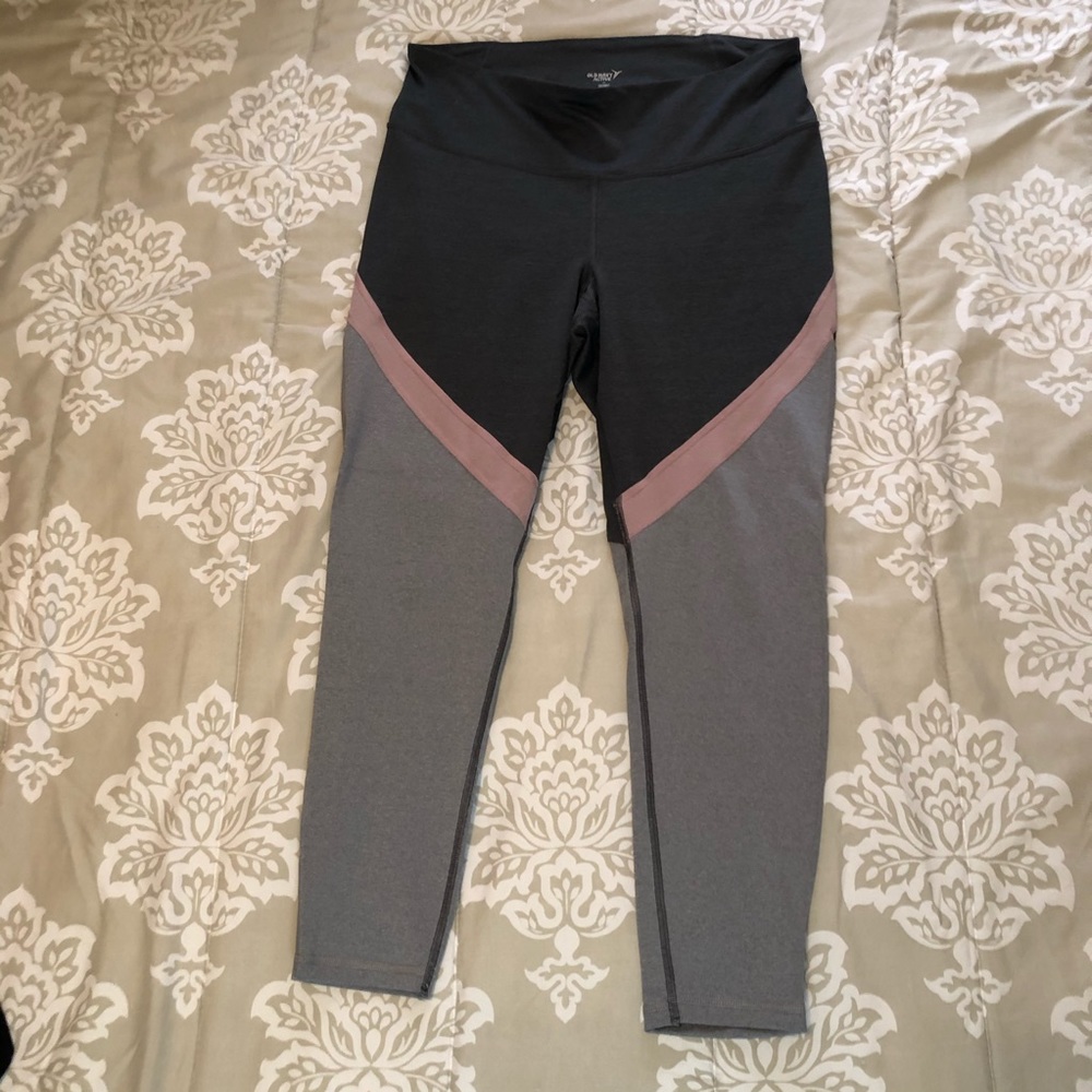 Old Navy Mid-Rise leggings
